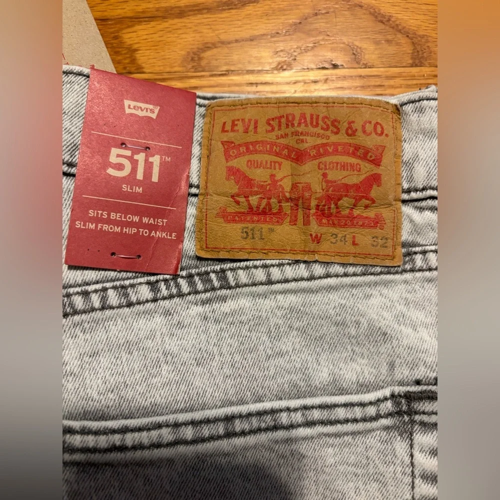 NWT Levi’s Jean